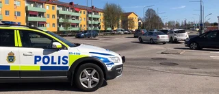 Bil krockade med moped