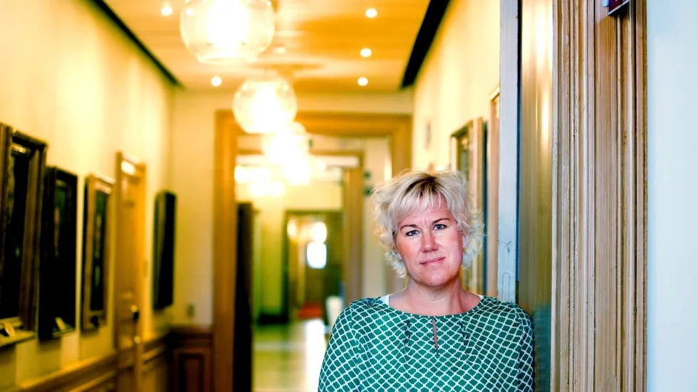 Kommunstyrelsens ordförande Kristina Edlund (S) har rett ut reda ut tidigare majoritets avtal med LHC.