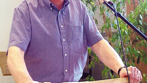 Mariannelundsborna får räkna med att backa upp polisen i kampen mot brottsligheten. Närpolischef Eilon Johannson lät meddela att det inte finns fler poliser att få till kommunen. På bilden kommunchef Björn Svensson.