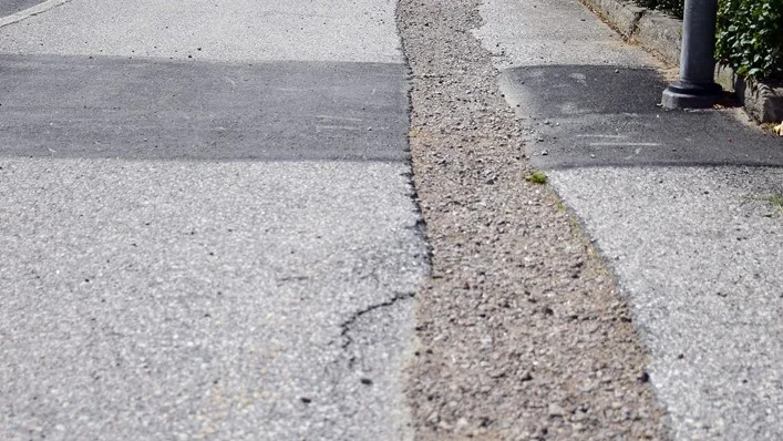 Arbetet efter fibern syns fortfarande på många håll i Södra Vi. Foto: Elin E Elmström
