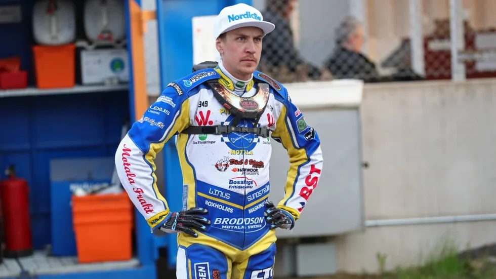 Linus Sundström.