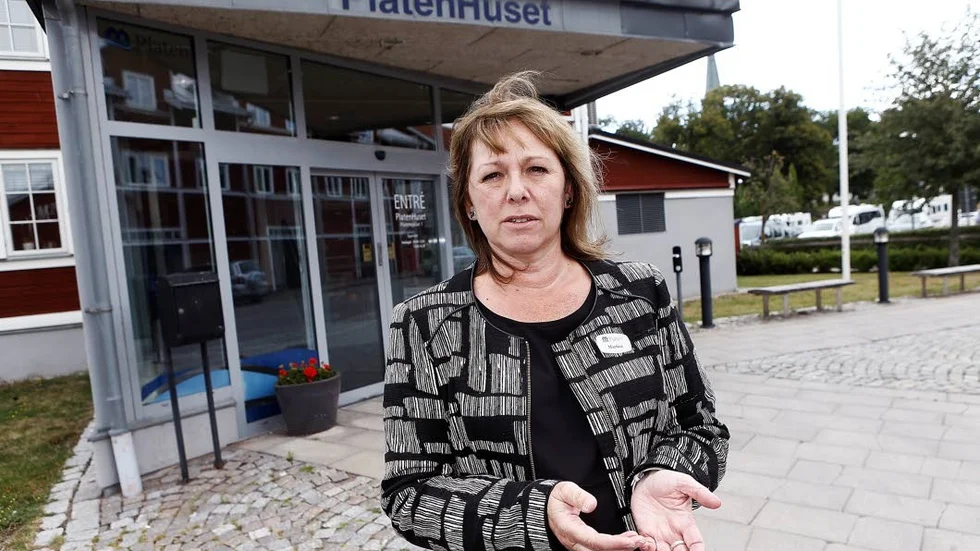 "Har man en nyare tv blir det inga kostnader över huvud taget", säger Martina Sjöqvist, förvaltningschef på Platen om att Com Hem i september går över till digitala tv-sändningar.