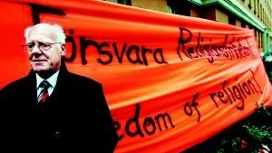 Pingstpastorn Åke Green är en mycket udda och absurd företeelse i dagens svenska samhälle, något av ett freak, skriver Widar Andersson. Foto: Pressens Bild