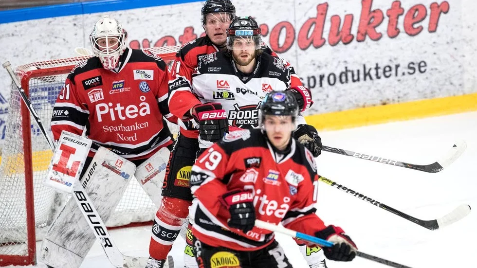 Piteå möter Boden, i säsongens första möte mellan lagen. Följ matchen här.