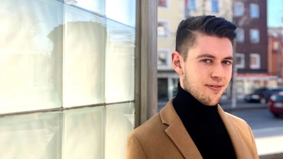 Simon Edeblom, 23, pluggar just nu musik på Kulturama i Stockholm.