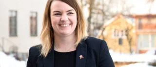 Emilia Töyrä (S) vill avskaffa monarkin
