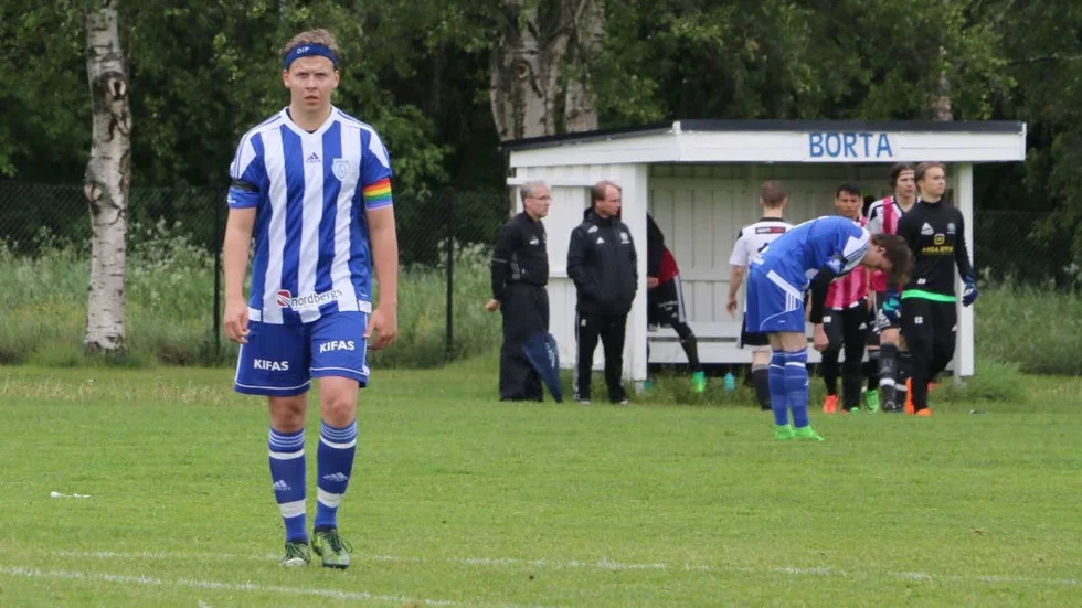 Viktor Åström gjorde mål som vanligt men det blev fölust i den avgörande kvalmatchen mot Sävast. (arkivbild)