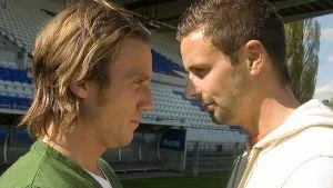 Derby-tempen är här med höd. Fredrik Åström (vänster) tänker inte ta stryk av IFK och Kristoffer Arvhage. De båda profilerna tror naturligtvis på seger i "Slaget om Norrköping". Foto: Anita Kjellberg.