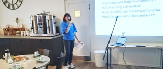 Berättarcafé med Röda korset som gäst