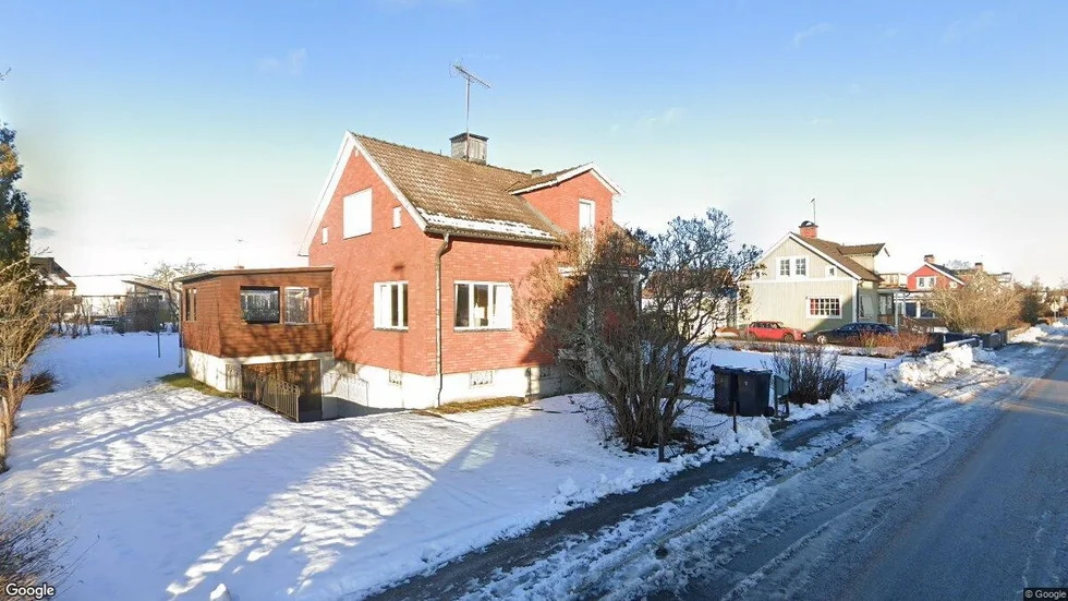 Idrottsvägen 9