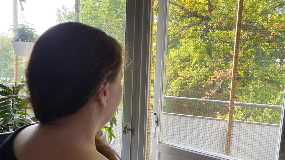 "Pia" sliter varje dag – året runt – för att få hushållsekonomin att gå ihop. 