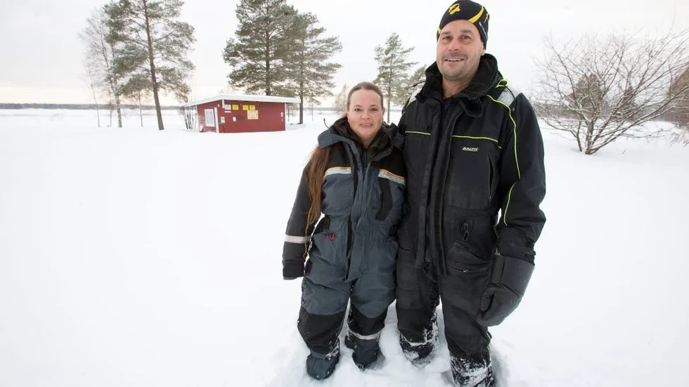 Entreprenörer. Erika och Thomas Burman, Norrfjärden, har tagit över Borgaruddens camping. "Den 15 maj öppnar vi" säger de.