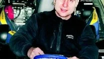 Foto: MALIN PERK Att det blev gokart för Fredrik Delborn var en slump. Nu har hans gokartföretag i Västervik växt ytterligare och han ägnar sig åt gokart även under vinterhalvåret.