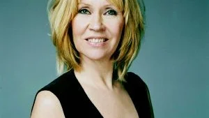 Agnetha Fältskog har under de senaste veckorna gett sina första tidningsintervjuer på nästan 20 år. För brittiska tidningen Sun berättar hon om skygghetsryktena. 
FOTO: WARNER