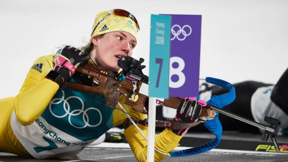 PYEONGCHANG 2018-02-12
Sveriges Hanna Öberg vid jaktstart 10km i biathlon på Alpensia Biathlon Centre under vinter-OS i Pyeongchang, Sydkorea.
Foto: Andreas Hillergren / TT / kod 10600
*** Bilden ingår i SPORTPAKETET. För övriga BETALBILD ***