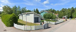 Nya ägare till villa i Storvreta - prislappen: 4 560 000 kronor