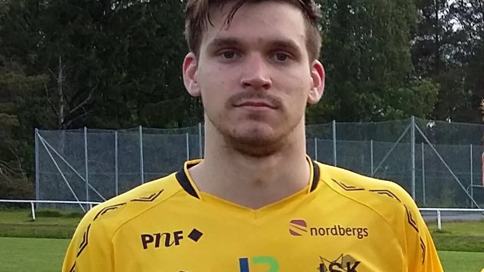 KLAR. Erik Berglund är klar för Hemmingsmark i division 3.