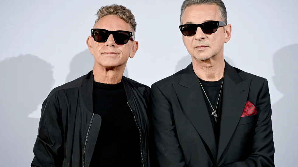 Och så var de bara två. Martin Gore och David Gahan fortsätter med Depeche Mode trots Andy Fletchers död. "Det är vad han hade velat", säger Gahan.