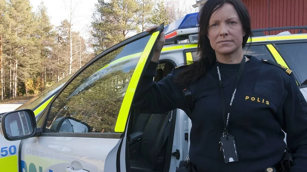 Maria Lestander vid Arvidsjaurspolisen säger att man tycker sig ha en bra bild av vad den senaste tidens bilbränder handlar om. (Arkivbild)
