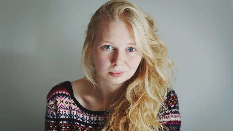 Hanna Eriksson skriver om nakenbilder i sociala medier och varför Zara Larsson behövs.