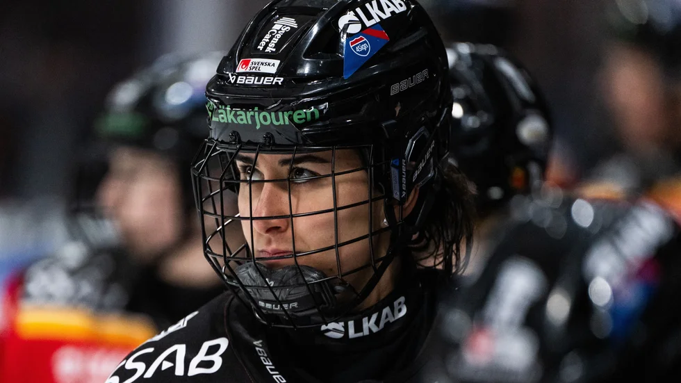 Nadia Mattivi blir kvar i Luleå Hockey/MSSK en säsong till.