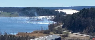 Gräsbrand i Gamleby under kontroll