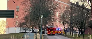Larm om röklukt vid Slottet    