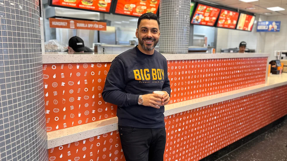 Karim Layouni är ägare av Big Boy i Piteå och är inte orolig för Lindbäcks planer på att riva restaurangens lokaler. "Det här ligger långt fram i tiden", säger han.