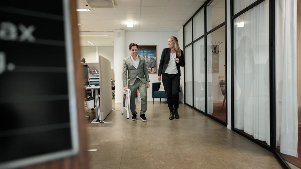 Det är mycket att hålla koll på för den som är ny på bostadsmarknaden. Ulrika Lööf och Ludvig Tidblom är mäklare på Riksmäklaren i Uppsala och ger sin bästa tips.