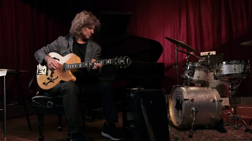 Pat Metheny har en stor musikaliska bredd med alltifrån soloarrangemang till orkestrala verk.