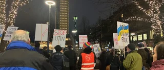 Här sjungs Ukrainas nationalsång på Guldtorget