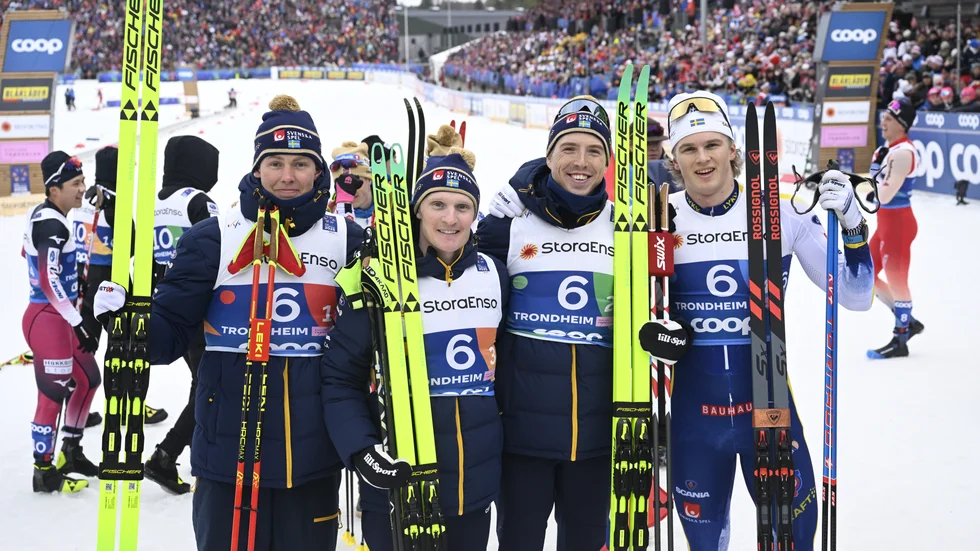 Truls Gisselman (till vänster), Jens Burman , William Poromaa och Edvin Anger ordnade svenskt VM-brons.