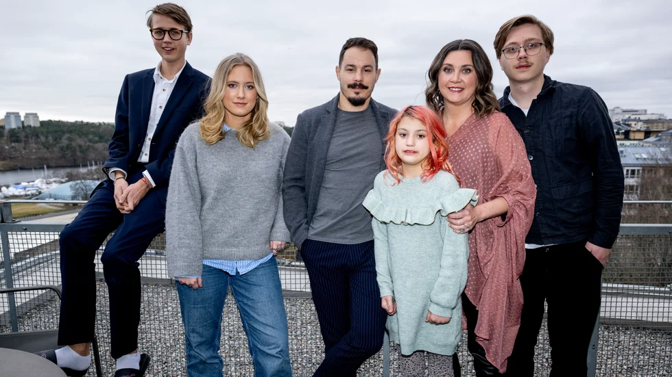 Serien om familjen Läckberg ska sändas på Tv3 och Viaplay med start första april. Pressbild.