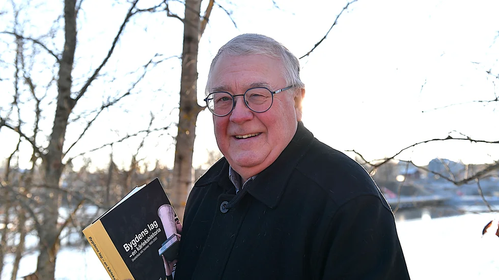 Robert Tedestedt har skrivit en ny bok, denna gång om Skellefteå AIK Hockey inför föreningens 80-årsfirande nästa år.