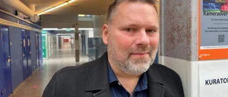 Gymnasierektorn: "Har inte sett den här typen av beteende förut"