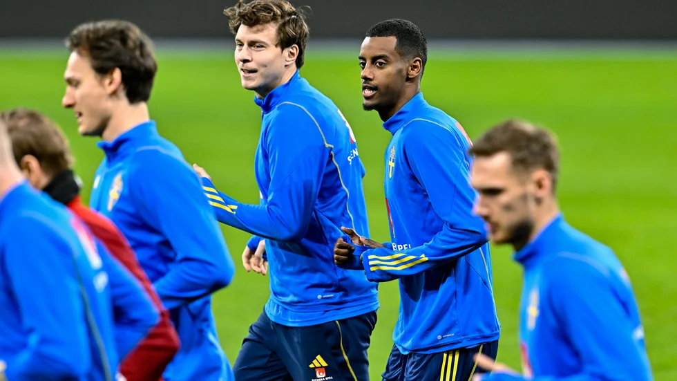 Svenska landslaget tränar inför EM-kvalmatchen mot Belgien på Friends arena.