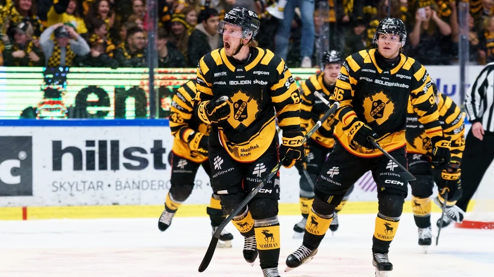Jonathan Pudas eldade igång hemmapubliken – och fixade sedan bara 20 sekunder senare kvitteringen i powerplay.