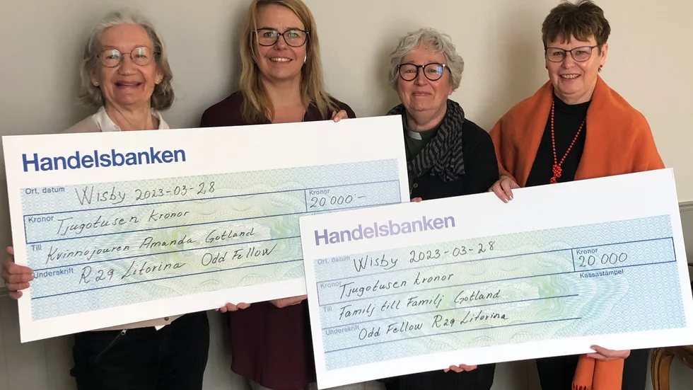 Linda Ewalds och Inger Hägg flankerade av  Agneta Medhammar och Anne-Louise Bohrn, Rebeckorna.