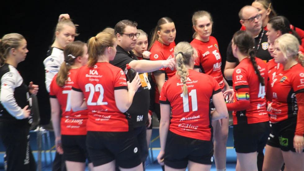 Robert Matt och EHF tog timeout i jakten på årets första poäng men gick bet. 