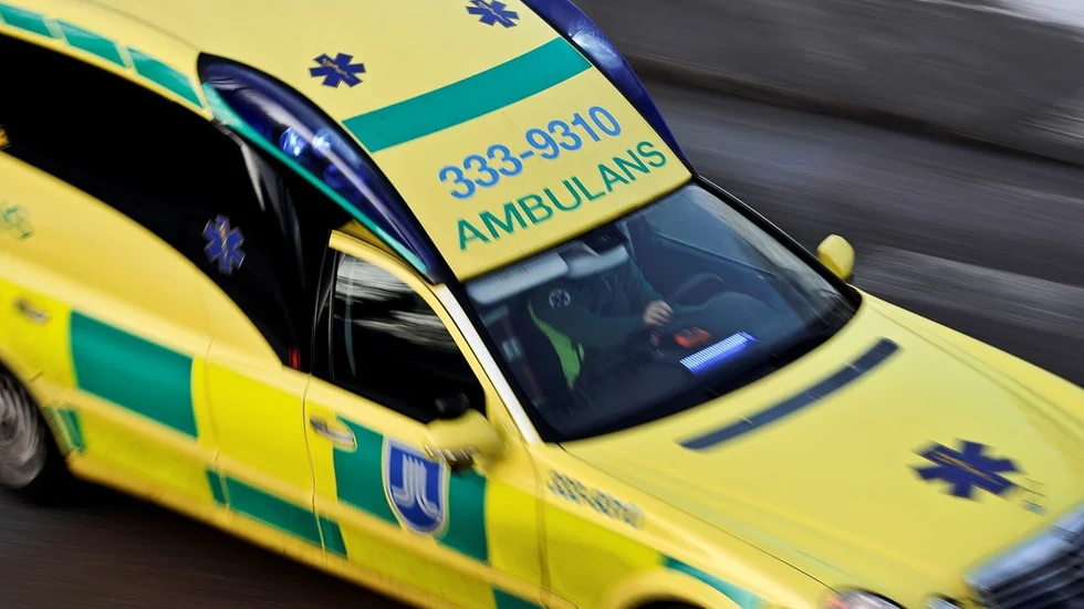 Arkivbild: Ambulans under utryckning