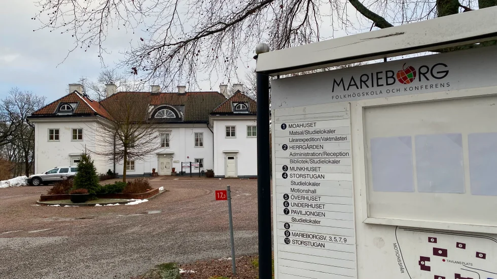 Marieborgs folkhögskola har tvingats till nedskärningar på grund av minskade bidrag från staten.