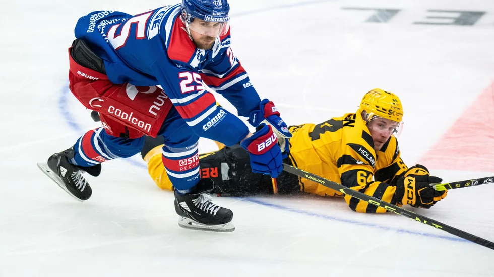 Jonathan Pudas och Skellefteå AIK föll mot Oskarshamn och förlorade för första gången på två månader.