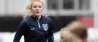 Tillenius stannar i United – skrivit på tvåårskontrakt