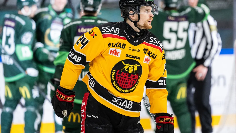 Brendan Shinnimin blev så när matchhjälte med sitt 3–1-mål.