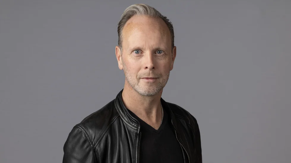 Enligt Micke Lönngren, evenemangschef på Destination Eskilstuna kommer kostnaden för Melodifestivalen i år vara lägre än när musikfesten var i stan 2020.