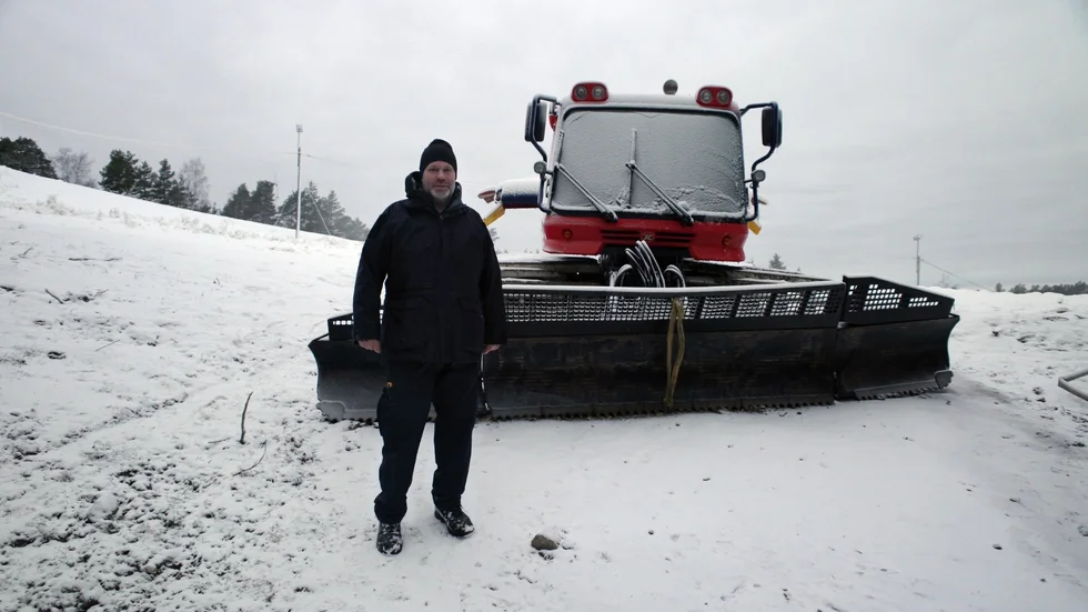 Enligt ordförande Magnus Scherp räknar Trosa alpina klubb med att kunna öppna backen under veckan: "Kan bli idag eller imorgon."