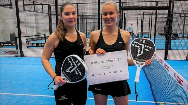 Amanda Berglund och Emma Bodén Padel