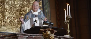 Så gynnas Svenska kyrkan av ärkebiskopens bakgrund 