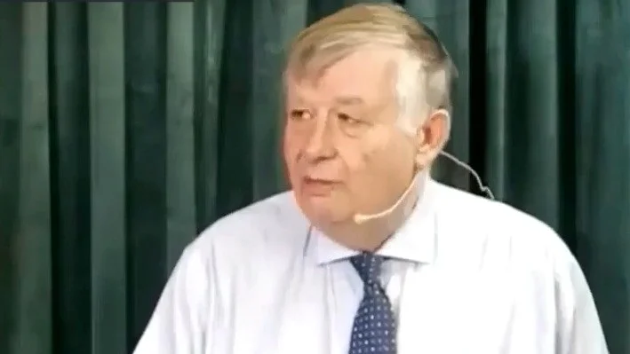 Ulf Björlingsson, gruppledare för moderaterna i Eksjö kommun anser att polisanmälan mot Kyllenbeck och den uppmärksamhet den lett till är märklig. "Det är ju inte han som gjort de felaktiga åtgärderna" säger Björlingsson.