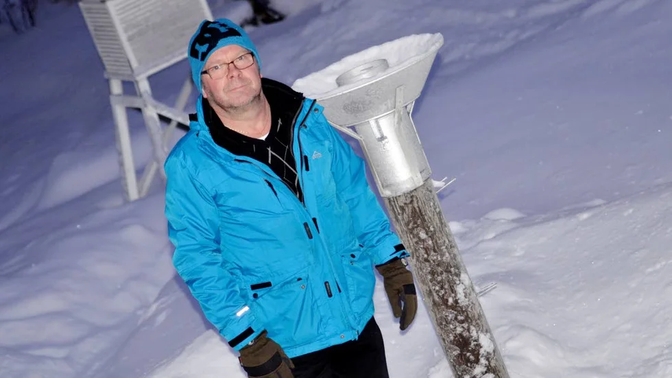 Östen Lejon är SMHI:s nederbörsobservatör i Övertorneå och mycket intresserad av väder.